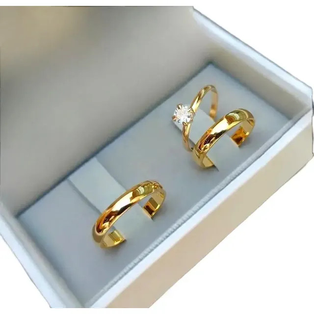 Par de Alianças de Tungstênio 4mm Banhada Ouro 18k com Solitário
