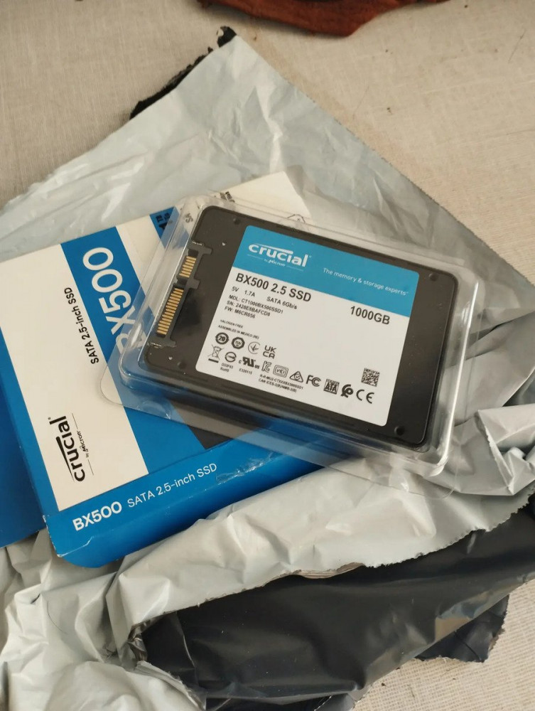 Crucial BX500 1TB SSD SATA III 2,5 Pol.