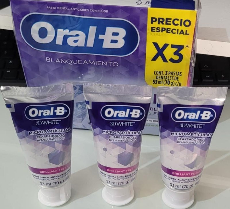 Oral-B 3D White Brilliant Fresh Pasta de Dente 70g Pack 3 Unidades