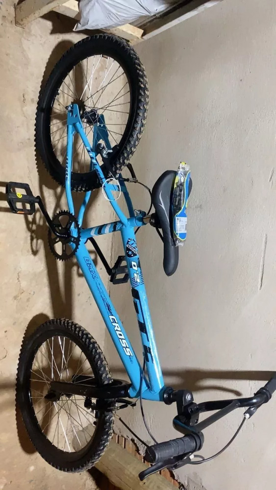 Bicicleta Aro 20 BMX GT Freio V-Brake