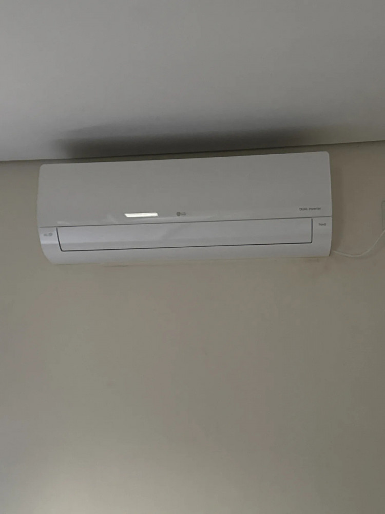 LG Dual Inverter AI Voice 24000 Btu