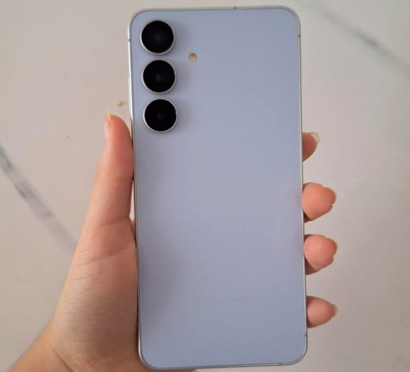 Samsung Galaxy S25 FE Icyblue 256gb