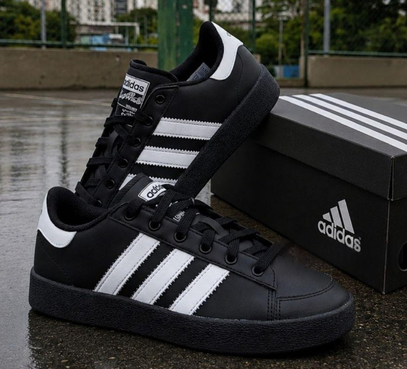 Tênis Jump Hook adidas