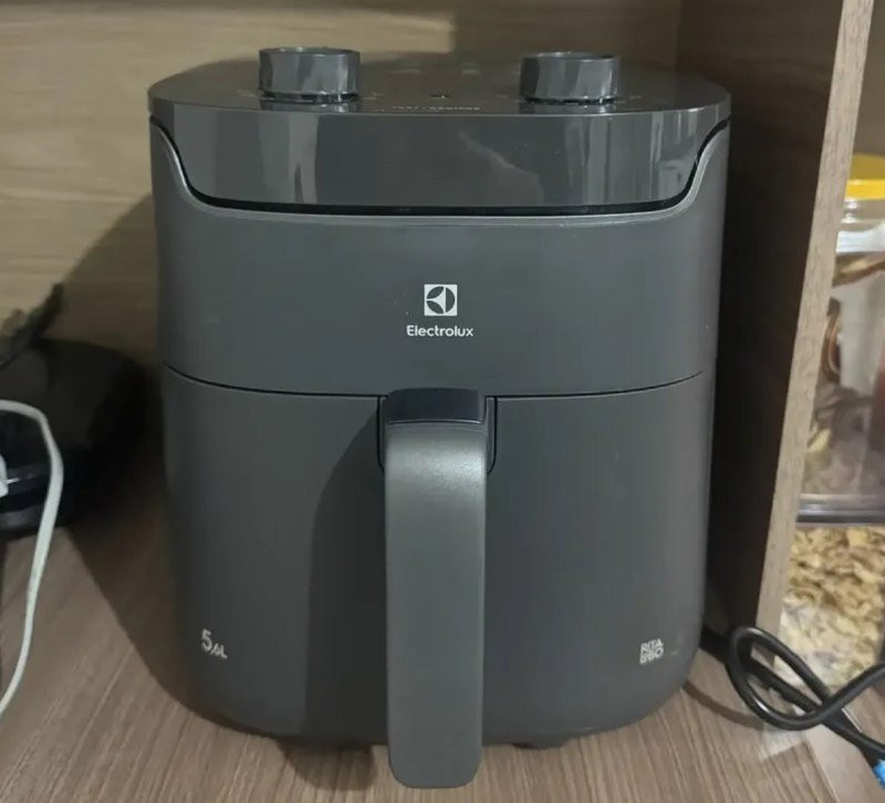 Electrolux Air Fryer 5,6L 1400W 127v