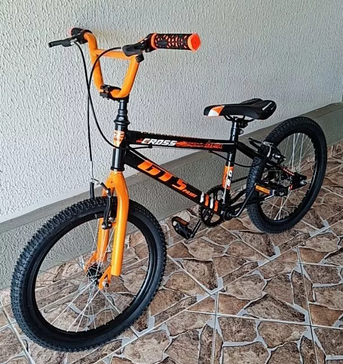 Bicicleta Aro 20 BMX GT Sprint Infantil Freio