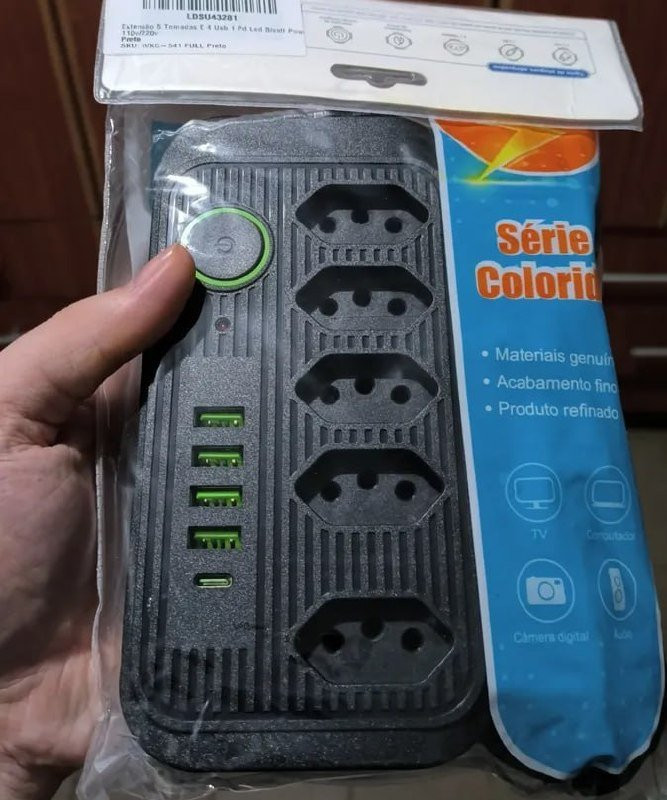🔌 Extensão Coibeu Tomadas + Usb Bivolt