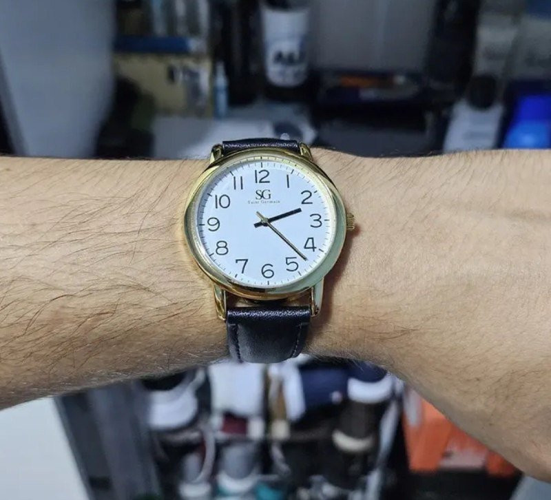 Relógio Dourado Saint Germain 40mm
