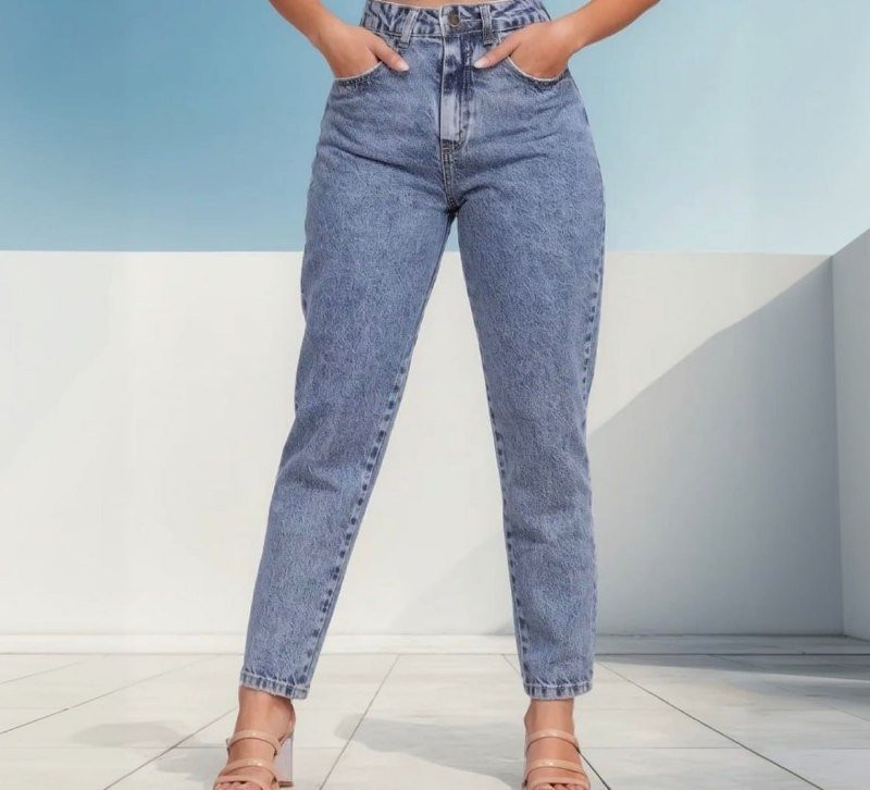 Calça Mom Jeans Cintura Alta Marmorizada