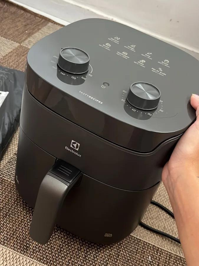 Air Fryer Electrolux 5,6L Efficient