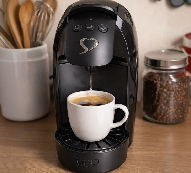 Cafeteira Espresso Luna TRES 3 Corações