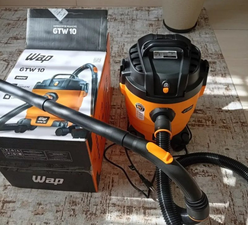 Aspirador de Pó e Água WAP GTW 10 1400W, 220V