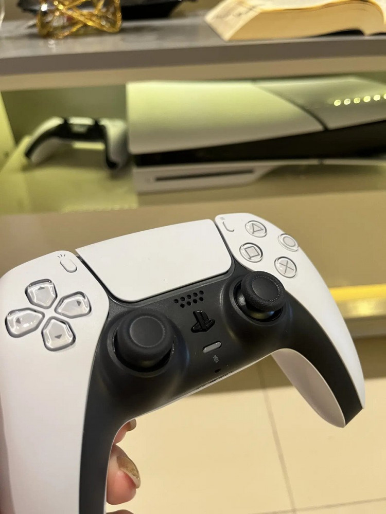 PS5 Slim 1TB Branco com Controle DualSense