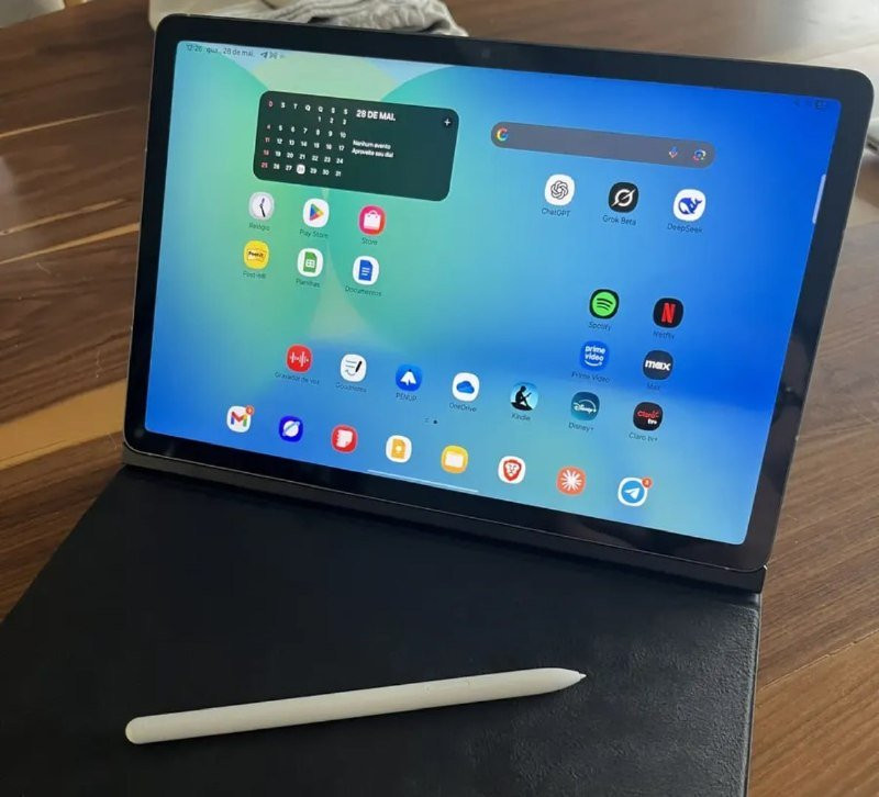 Tablet Samsung Galaxy Tab S10 FE 10.9 128GB 8GB RAM