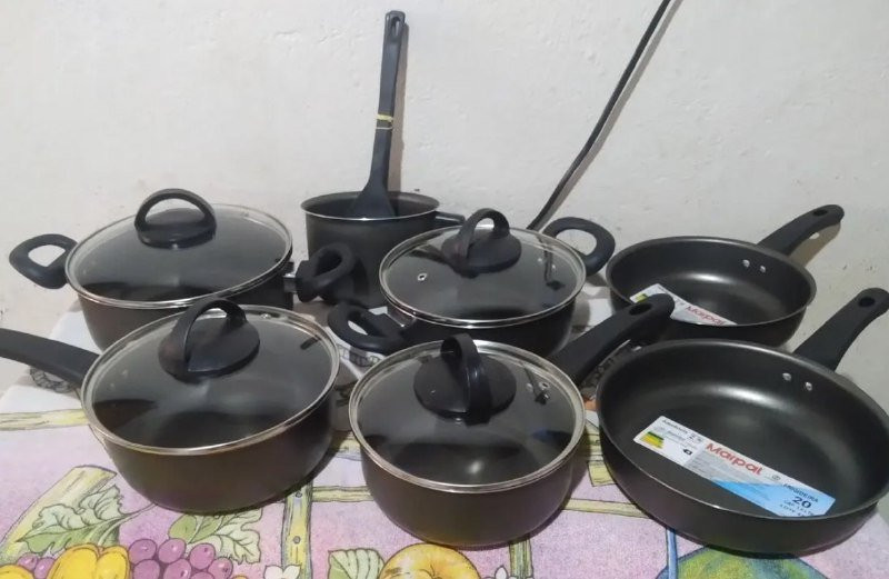 Conjunto de Panelas Antiaderente 10 Peças