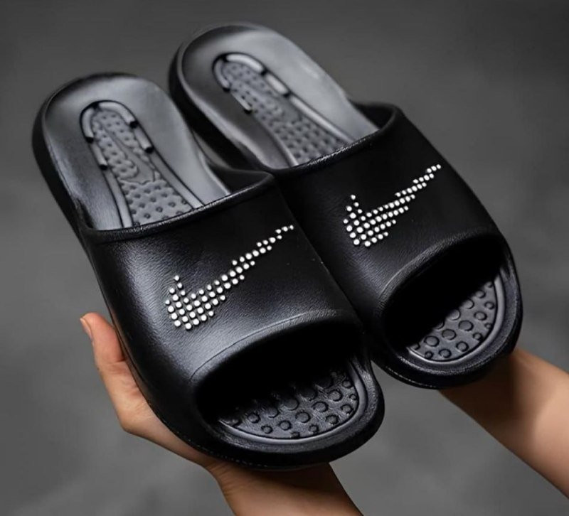 Chinelo Nike Victori One (37 ao 44)