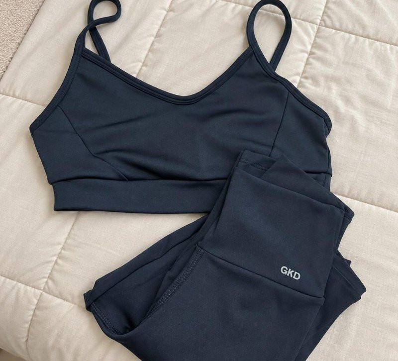 Conjunto GKD: Legging Cós Alto + Top Duplo