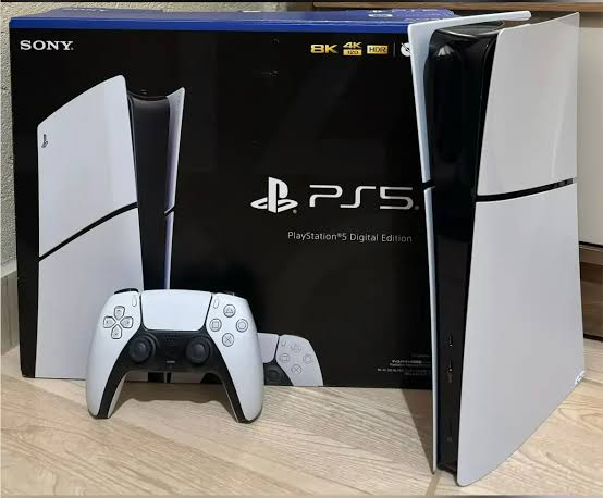 PlayStation 5 Slim Digital 825GB