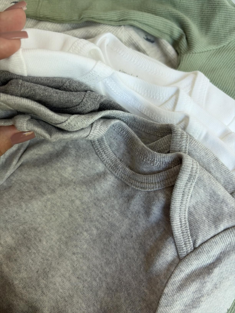 Simple Joys by Carter's Body Unissex 8 Und. 3-6 Meses