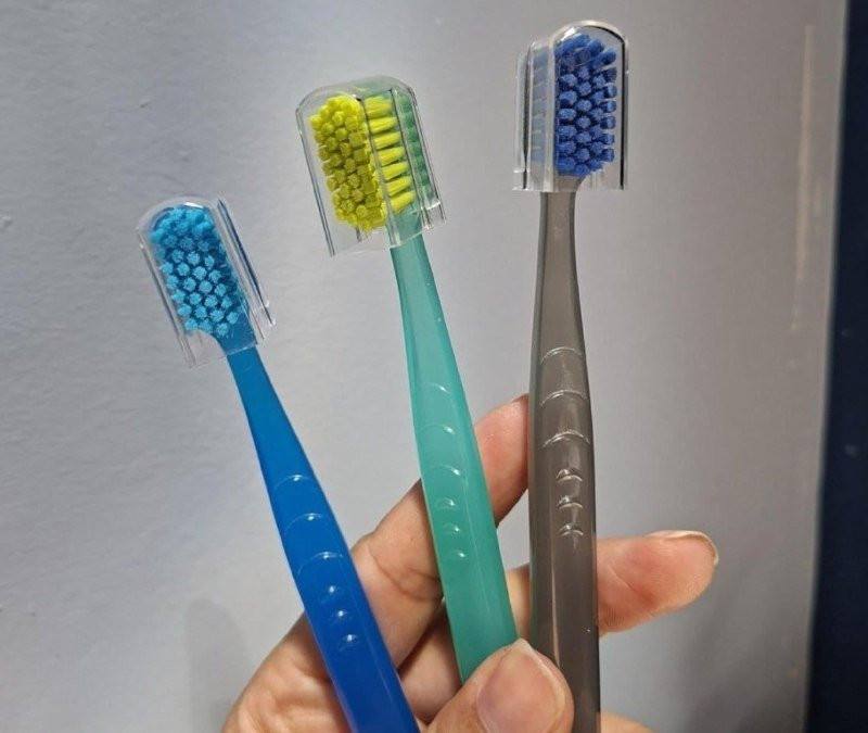 🪥 KESS Pack com 3 Escovas Dentais Pro Extra Macias