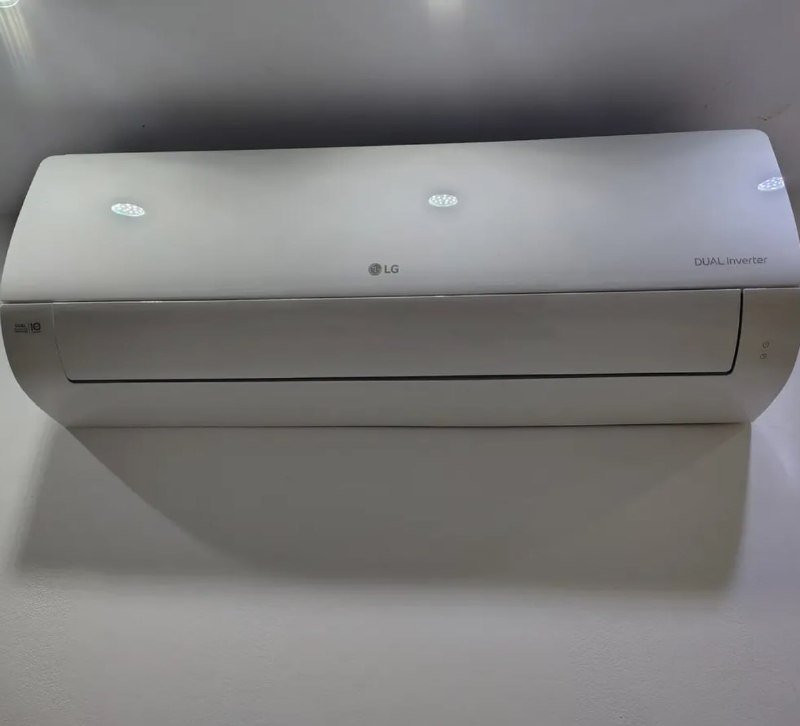 Ar Condicionado Split Hi Wall LG Inverter 12.000 BTUs 220V