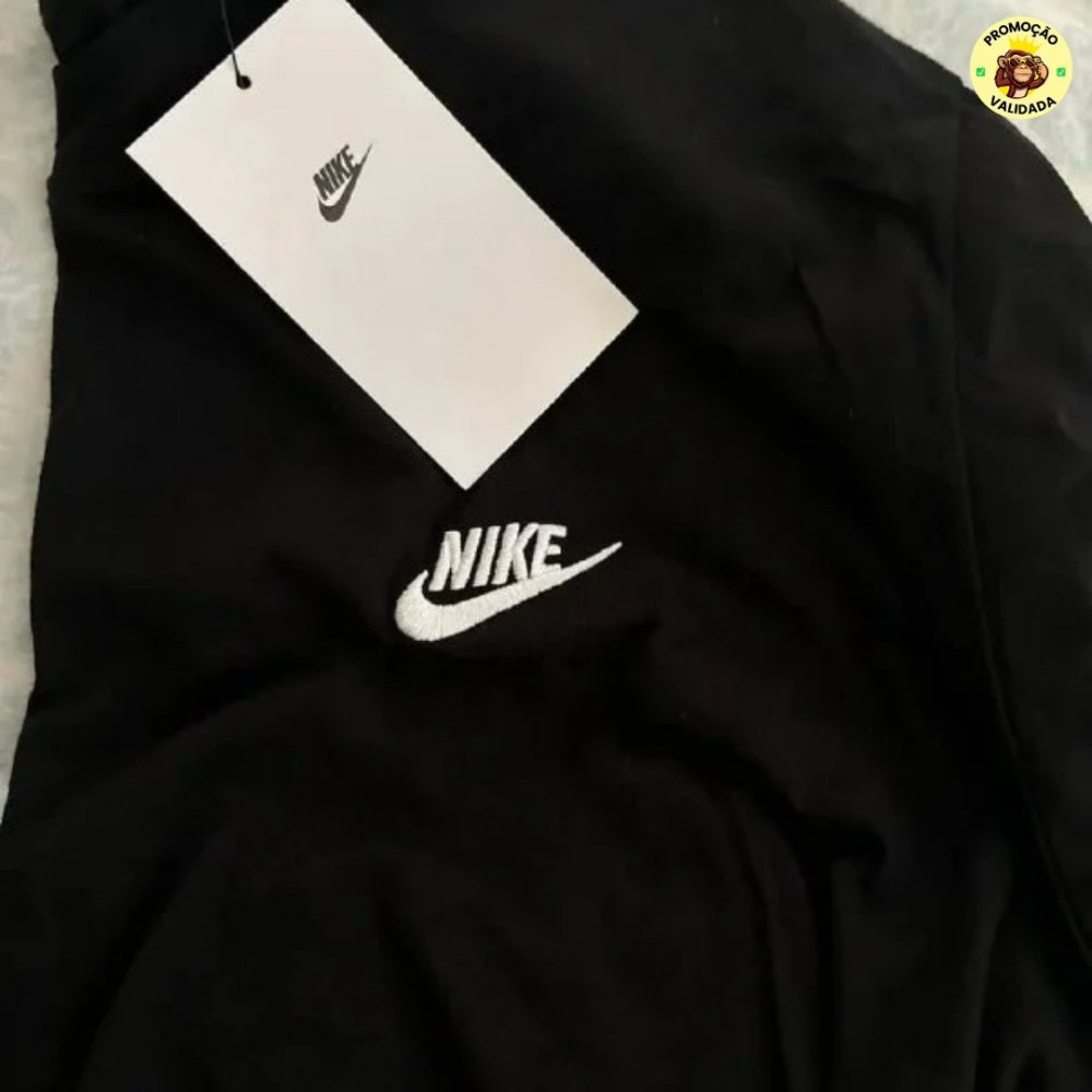 Camiseta Nike Sportswear Club