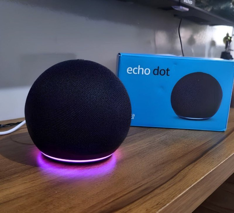 Echo Dot (Geração mais recente) Smart speaker com Alexa