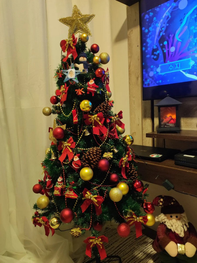 Árvore de Natal Verde Luxo 150 cm 500 Galhos