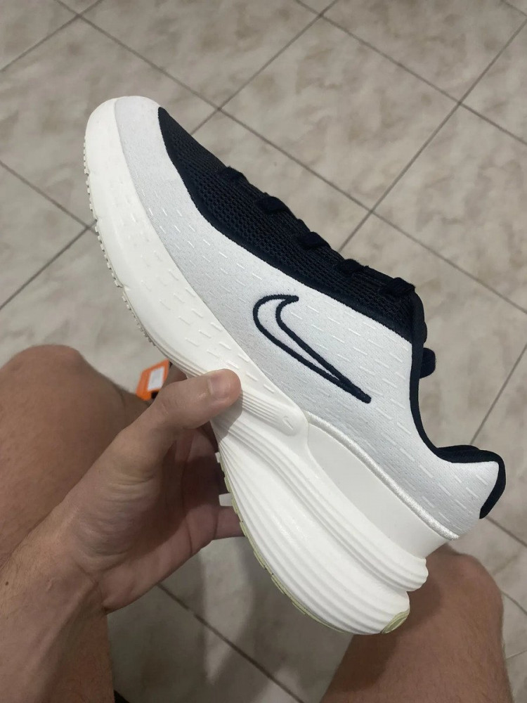 Tênis Nike Uplift Masculino