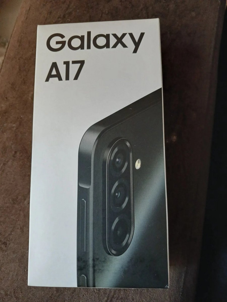Samsung Galaxy A17 256GB 6.7in Preto