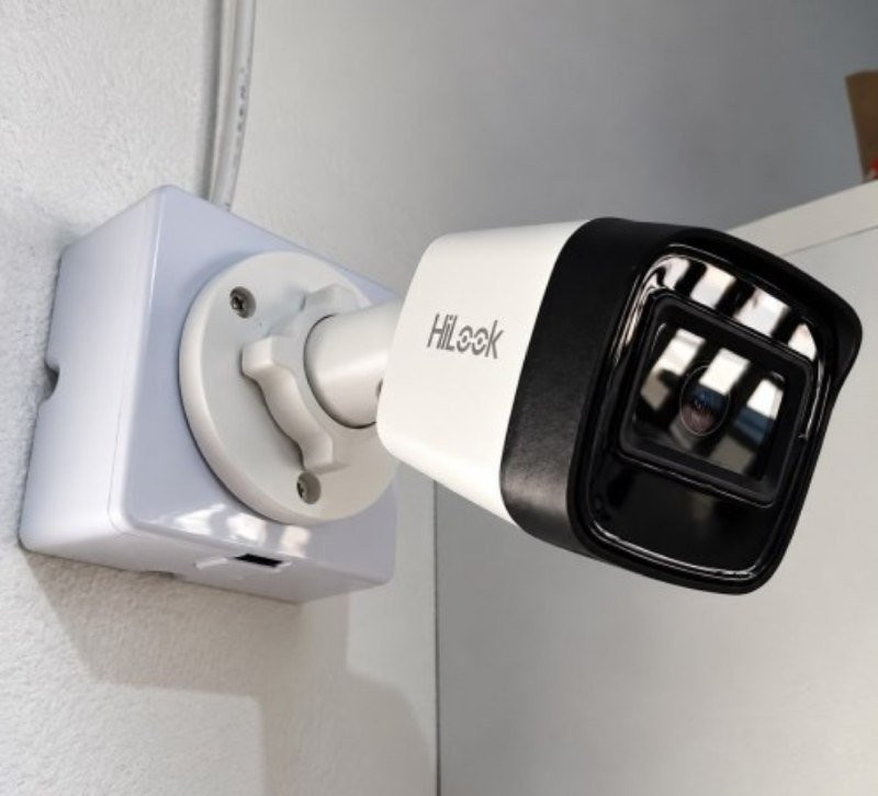 BBB CASEIRO NO PRECINHO Câmera Bullet 1080p Hilook Hikvision