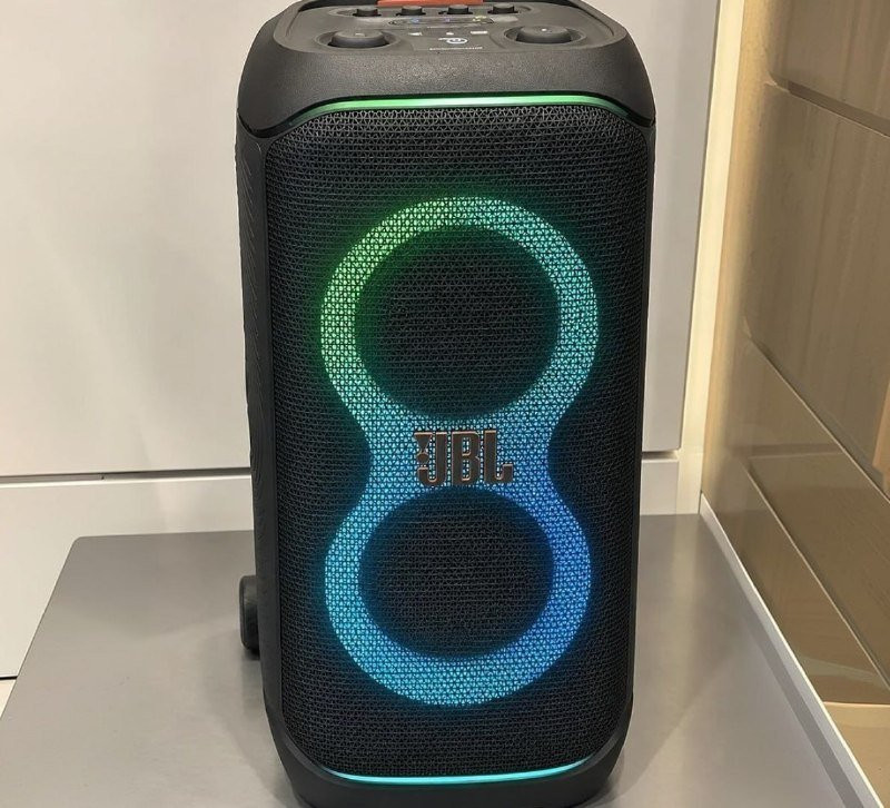 Caixa de Som Bluetooth Partybox Stage 320 JBL