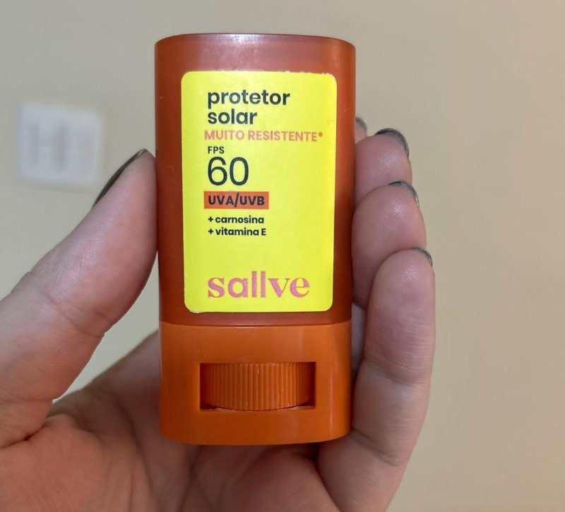 SALLVE Protetor Solar em Bastão FPS60 15g