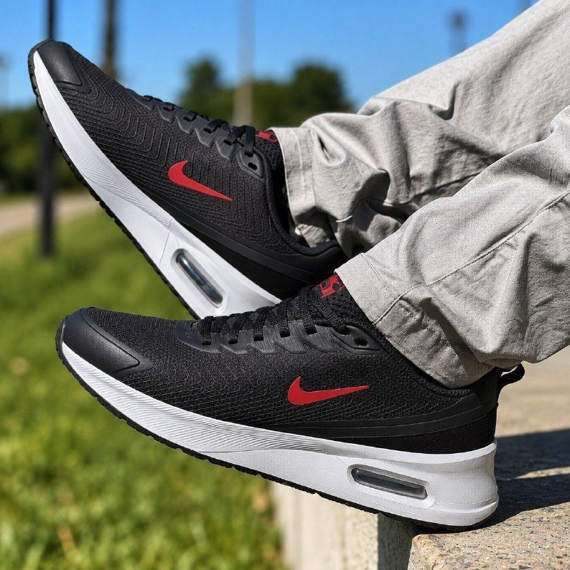 Tênis Nike Air Max Nuaxis