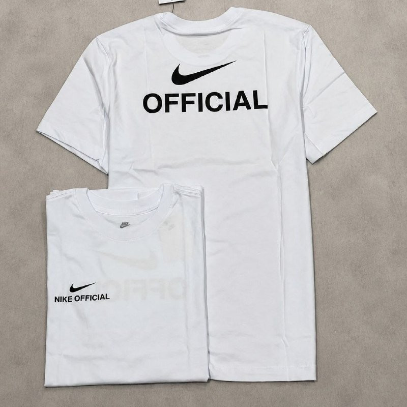 Camiseta Nike Sportswear Official
