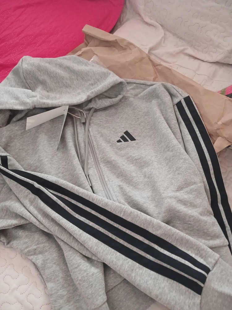 Moletinho Capuz Zíper Três Listras adidas